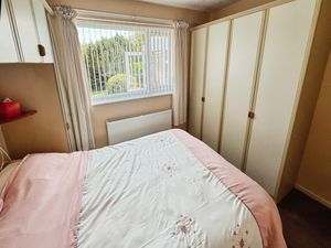 Bedroom- click for photo gallery